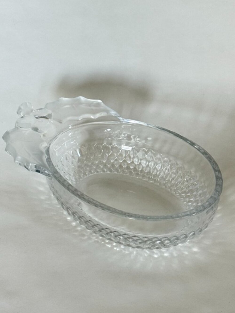 VINTAGE MIKASA "Studio Nova" Festive Clear Glass Holly Leaf & Berries Oval Dish